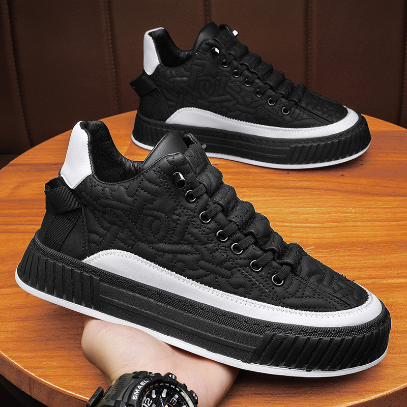 Trendikad meeste talvejalatsid Moodsad paksu tallaga libisemisvastased spordijalatsid Palus isolatsiooniga vabaaja puuvillased kingad Mugav jõusaal