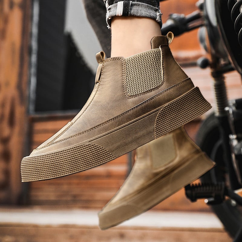 Meeste sügistalvised vabaajajalatsid 2024 Uus mood Briti stiilis paksu tallaga töösaapad, tänavakõnnid, luksuslikud jalatsid