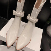 Beežid nahast naiste läänesaapad, terava varbaga, pärlmutteriga, sääre keskosa Botas, mustad sügise ratsutamispüksid, naiselikud Zapato