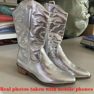 Naiste saapad Trend 2023 Keskmise kontsaga kõrged saapad naistele Retrotikandiga terava varbaga kauboi naiste etnilised ratsusaapad