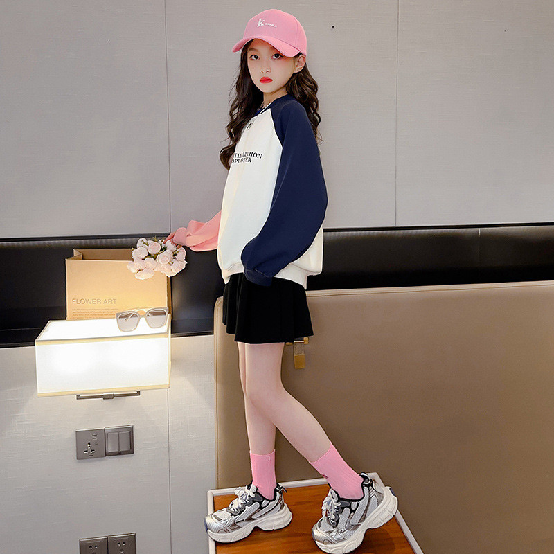 Kevad-sügis vabaaja tüdrukute lahtised puuvillased kontrastsed tähestikuga koomiksid, koolilapsed, džemprid, sviitrid 5–16 a.