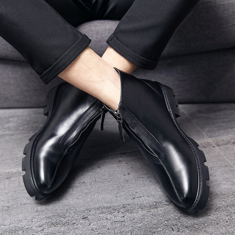 Μόδα δερμάτινες ζεστές μπότες Chelsea για άντρες Πλατφόρμα Αστραγάλου Ανδρικές μπότες μοτοσυκλέτας με χοντρό κάτω μέρος Ανδρικές χοντρές casual μπότες