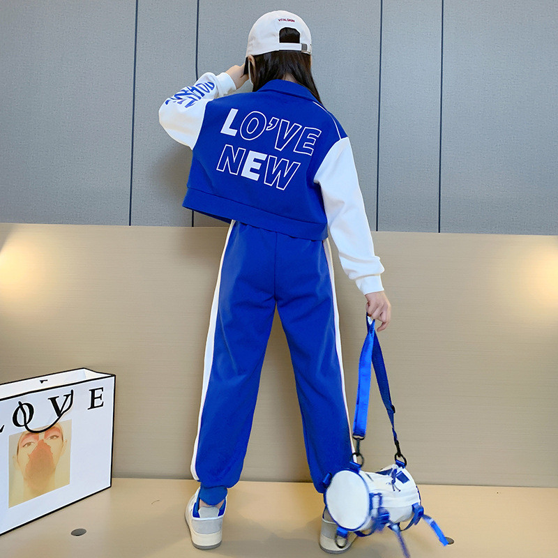 Pavasario rudens mergaičių kontrastas, vienaeilis, abėcėlės raštas Crop, darbo apranga Striukė + sportiniai kelnaitės, mokyklinis sportinis kostiumas, 3–16 m.