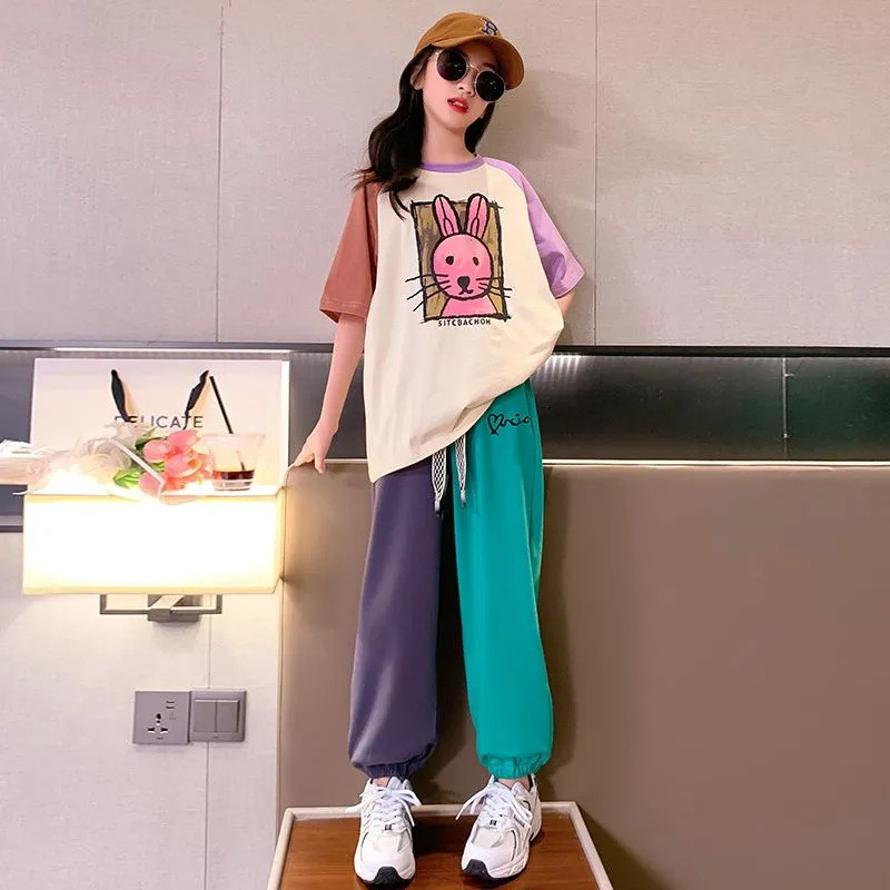 Καλοκαιρινό μπλουζάκι από βαμβακερό κοντράστ για καρτούν Μπλουζάκια + Χαλαρό Σετ παντελόνι με κορδόνια Σχολική Παιδική φόρμα Παιδική 2 τεμ. Στολή 5-16 ετών