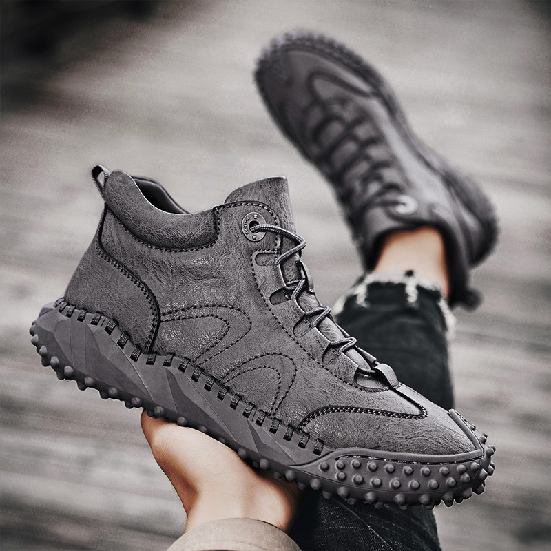 Meeste nahksaapad 2023 Välimood Meeste jalanõud Poolsaapad Mountain Travel Meeste kingad Kulumiskindlad mugavad tööjalatsid