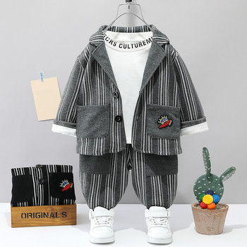 Комплекти дрехи за бебета и момчета Пролетни тоалети за бебета 2022 г. Детски дрехи Палта с райе за новородени Тениска Панталони Детски костюм от 3 части