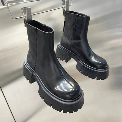 2022. aasta kaubamärgi disainiga naiste poolsaapad, mustad nahast platvormsaapad, naiste paksud kontsad, naiste Chelsea saapad, talvekingad