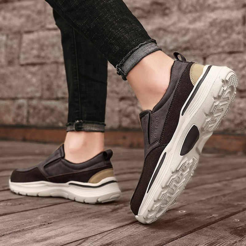 Pantofi ocazional pentru bărbați noi, pantofi ușoare, respirabili, pentru bărbați, pantofi confortabili pentru bărbați, vulcanizați, pantofi pentru bărbați, cu fund gros, anti-alunecare