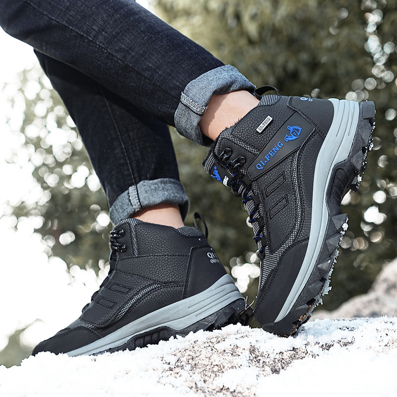 Férfi Vízálló Bokacsizma Téli Meleg plüss Hócsizmák Férfi Outdoor Cipők Munkacsizmák Férfi Gumi Téli Férfi Csizmák Nagy méret