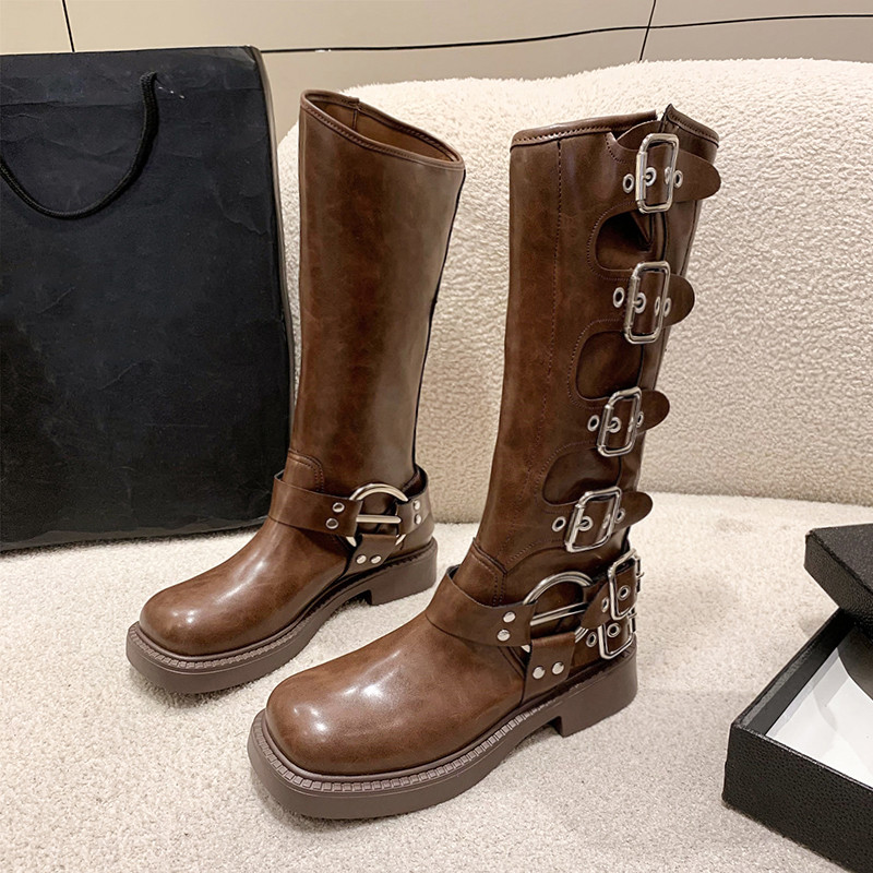 Γυναικείες μακριές μπότες πλατφόρμας με μεταλλική πόρπη 2023 Φθινοπωρινές μπότες μοτοσυκλέτας με τετράγωνο δάχτυλο Woman Pu Δερμάτινες χοντρές γόβες ψηλά στο γόνατο Botas