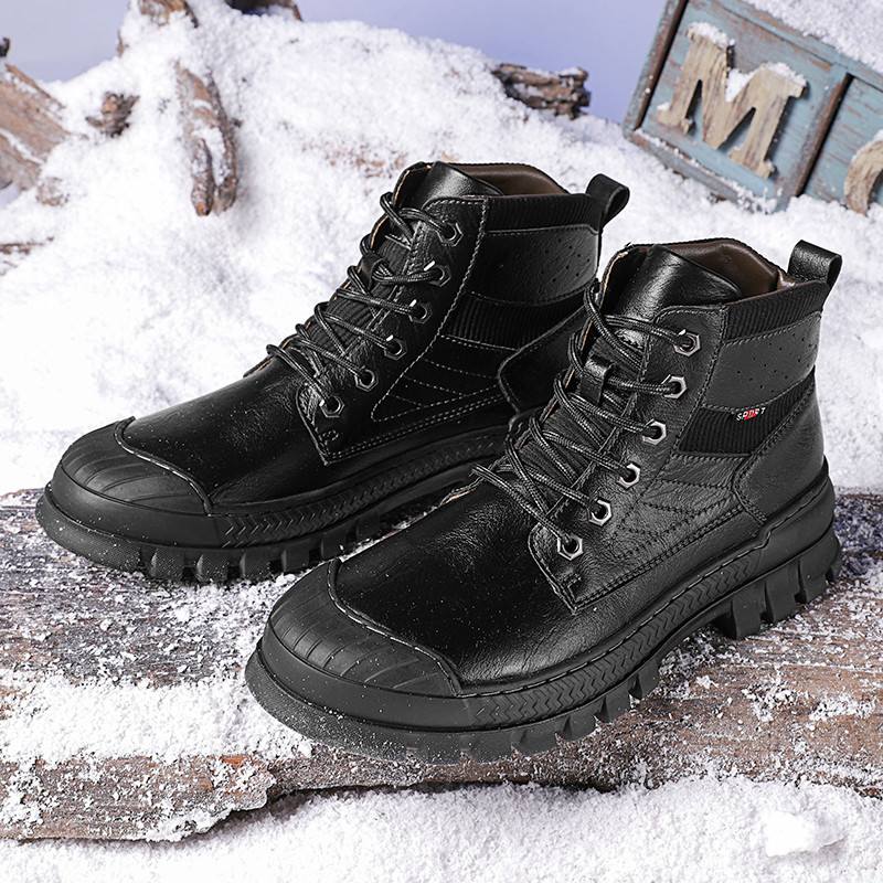 Käsitsi valmistatud nahast meeste saapad 2023 Klassikalised poolsaapad Klassikalised lamedad kuumad Mokassiinid Mugavad pehmed mootorrataste vabaajajalatsid