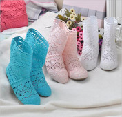 proljeće i jesen pletene šuplje čizme s ravnim dnom mrežaste visoke / niske cijevi prozračne modne čipkaste čizme ženske cipele