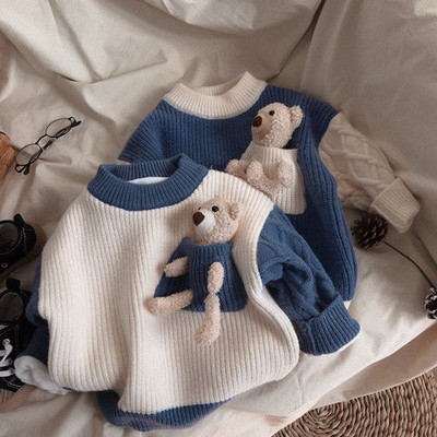 Детски зимен удебелен пуловер Бебешки пуловер с полар в контрастен цвят Момчета и момичета Тениска с кръгло деколте за безплатни кукли