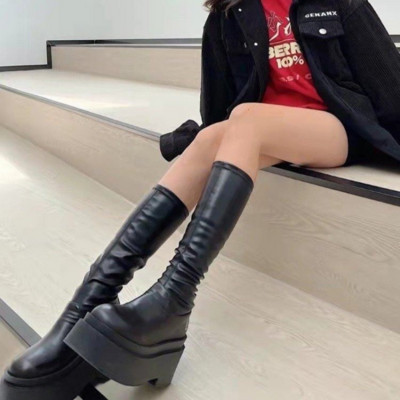 Ολοκαίνουργιες γυναικείες χοντρές ψηλοτάκουνες μπότες μόδας Γυναικείες μπότες πλατφόρμας 2023 Street Party Punk Γυναικεία παπούτσια με χοντρό πάτο
