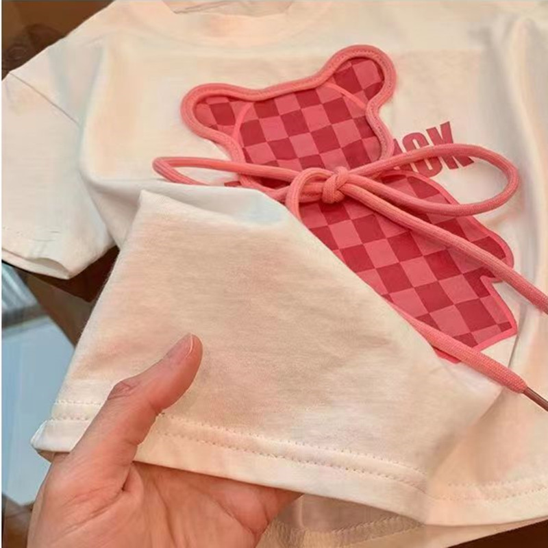 Tüdrukute suvised spordialad vabaaja ülikonnariided 2022 uus multifilmi puuvillane T-särk Tüdrukute karu mustriga laienevad püksid, kaheosaline komplekt