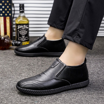Плюс кадифени мъжки ботуши Нови мъжки обувки Ежедневни топли памучни обувки с дебела подметка Класически черни кожени обувки с приплъзване