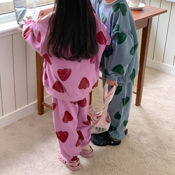 Пролет Есен 2023 комплекти дрехи с щампа на сърца за братя и сестри Детски суичър с кръгла яка и комплекти от 2 бр.