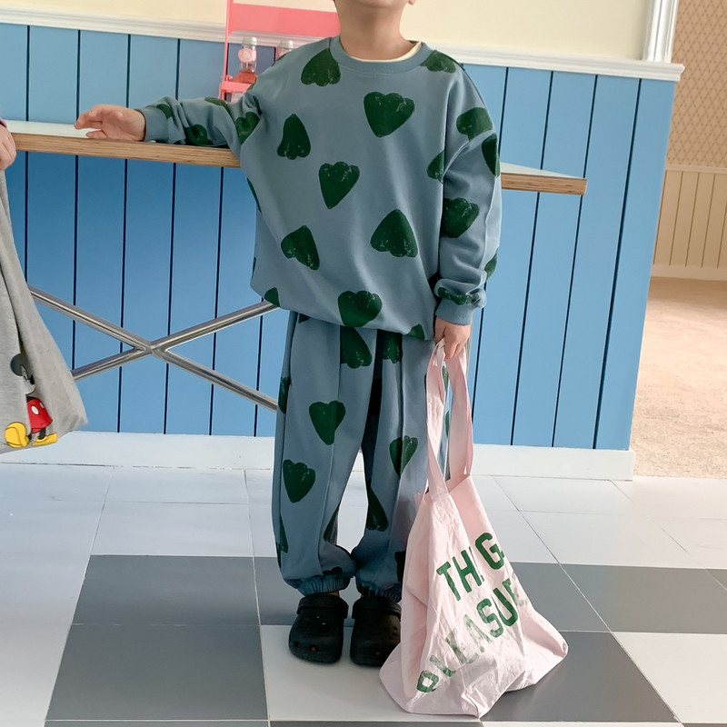 Άνοιξη Φθινόπωρο 2023 αδέρφια σετ ρούχων εκτύπωσης καρδιάς Παιδική φούτερ και παντελόνι με στρογγυλό γιακά σετ 2 τμχ