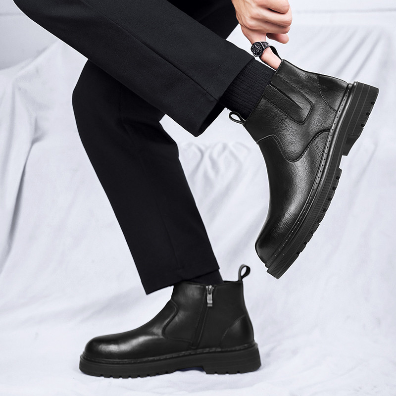 Meeste kõrged moekingad Uued mootorratta- ja poolsaapad Veekindlad saapad Meeste nahkjalatsid Meeste vabaajasaapad Kevad ja sügis