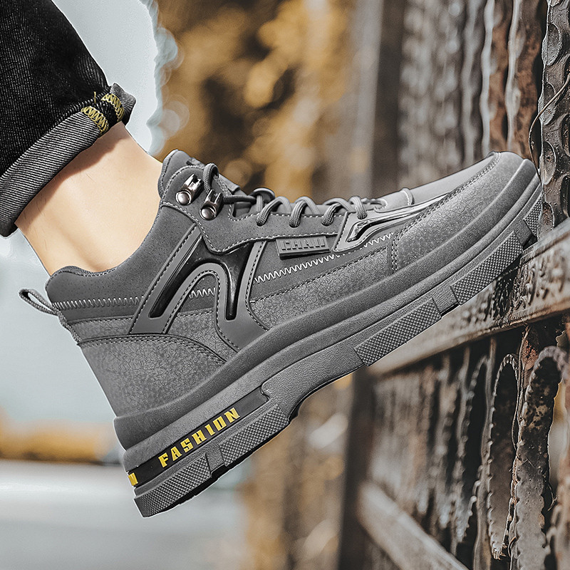 Nööritavad platvormsaapad 2023 Uued jalanõud meestele Pahkluuni ulatuvad vabaajasaapad Kuumalt müüvad Mugavad ja kulumiskindlad meeste saapad