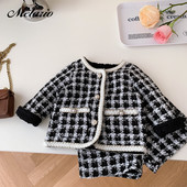 Menoea tüdrukute rõivakomplekt, 2023. aasta sügis, uus magusa kabe tasku, üherealine mantel + lühikesed püksid, kaheosaline moodne komplekt lastele