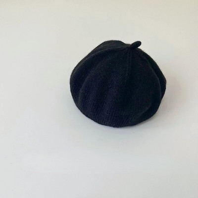 2023 Нови есенно-зимни шапки Едноцветни акрилни топли барети Ретро плетени шапки за бебета Момчета Момичета Деца Художник Художник Шапка