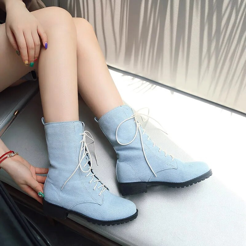 Phoentin γυναικείες τζιν μπότες με κορδόνια στο κέντρο της γάμπας med flat με μπλε φτέρνα κοντές γυναικείες χειμερινές μπότες τζιν αυτοκόλλητα γυναικεία παπούτσια FT155