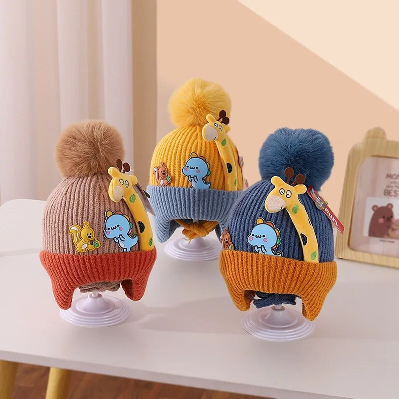 Pompom Winter Baby Hat Cartoon Giraffe Baby Beanie Boys Bonnet Καπέλο για νήπια Κορεάτικα πλεκτά παιδικά καπέλα προστασίας αυτιών 아기모자