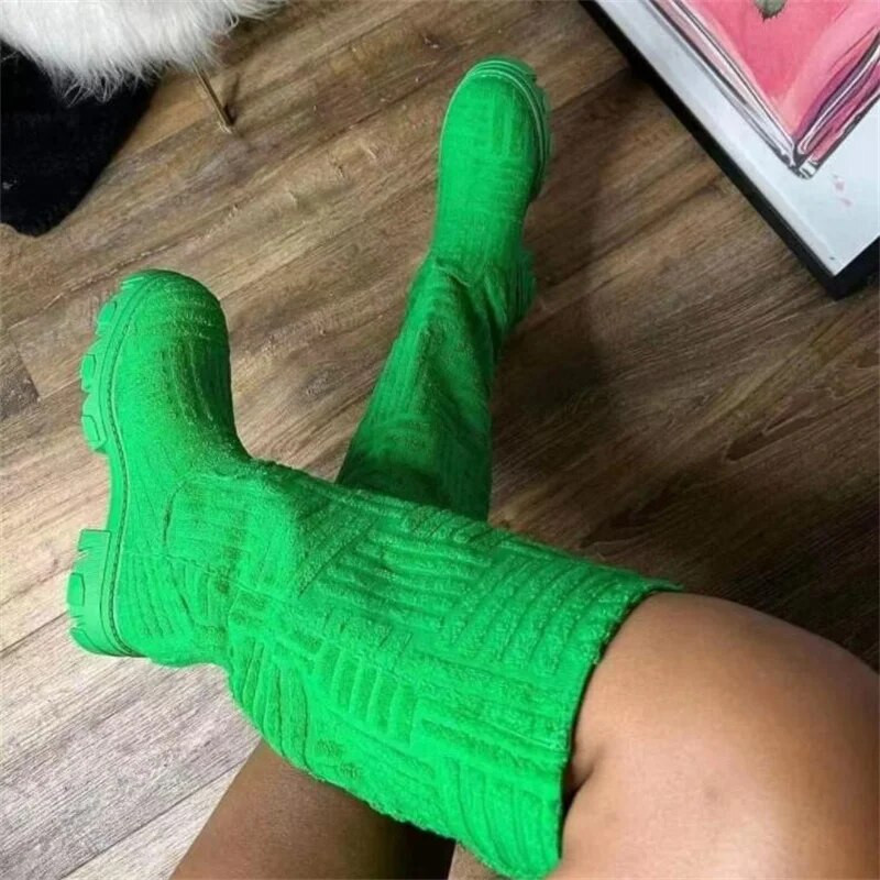 Naiste rätikuga puuvillased saapad 2023. aasta sügis, uued paksu tallaga soojad mootorrattasaapad 36–43 Moodsad seemisnahast rohelised pikad saapad