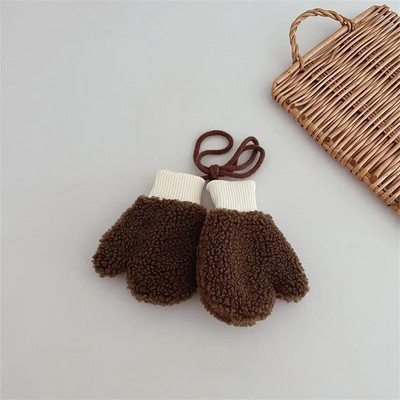 Pakse lambavill soojad poisid Tüdrukud Beebikindad Talvised Lapsed Täissõrmega kindad koos köitega Lapse multifilm karu lumekindad õues