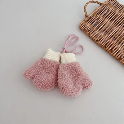 Pakse lambavill soojad poisid Tüdrukud Beebikindad Talvised Lapsed Täissõrmega kindad koos köitega Lapse multifilm karu lumekindad õues