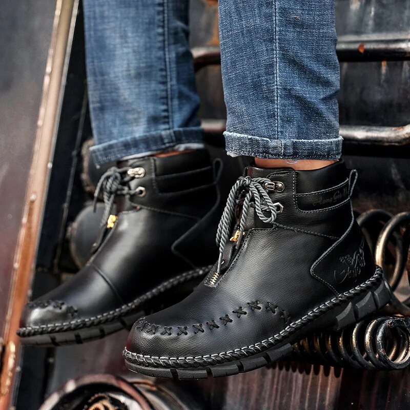 Cipzáras lapos férfi csizma 2023 férfi cipő tavaszi és őszi fűzős csizma Divatos vízálló és kopásálló rövid csizma