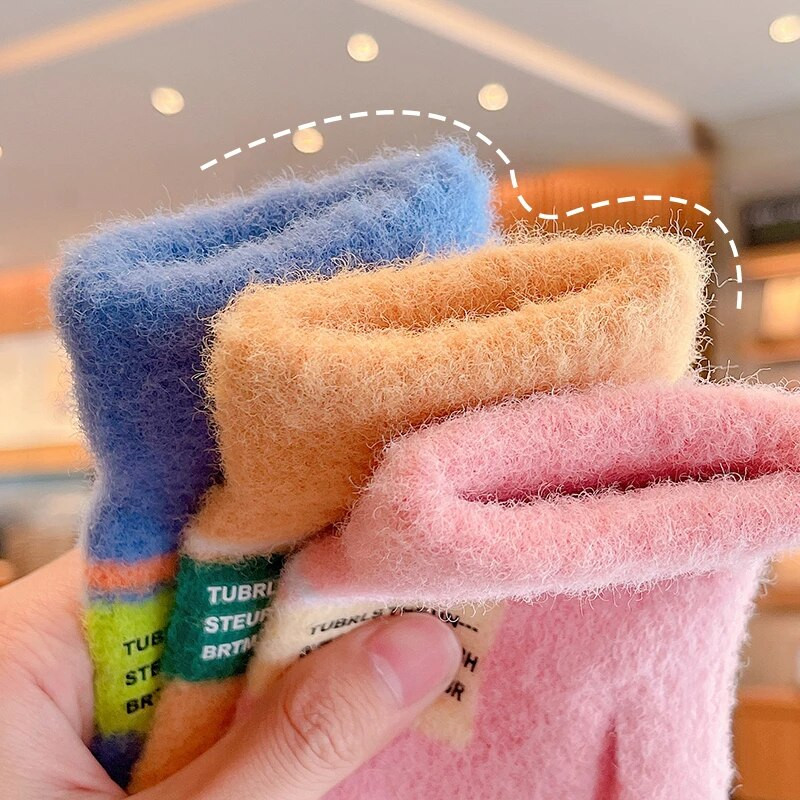 Talv uus talv Lapsed kudumine paksendatud kirjaga plüüs Viis sõrme kindad poisid tüdrukud õues soojad kindad lapsed värvid kindad