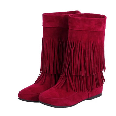 Γυναικείες χειμερινές μπότες με στρογγυλές φούντες