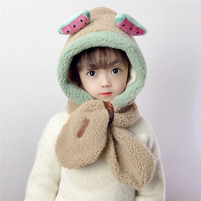 Laste talvine sall ja müts katavad kõrvakübarad Armas pardi kuju pakseneb ja hoiab külma ilma jaoks soojas Armas hirve kuju