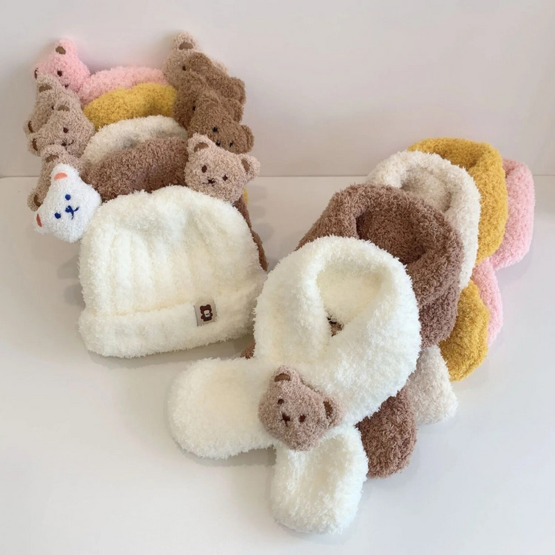 2022 Παιδικό ζεστό καπέλο προστασίας αυτιών Bear Baby Cap βελούδινο φθινόπωρο, χειμερινή σεζόν, Παιδικό κασκόλ Chapeau Ένα δύο κομμάτια Super Cute