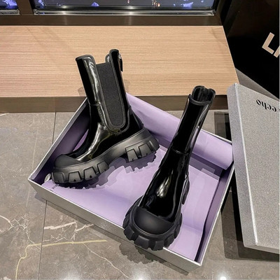 Нови дамски ботуши PU кожени бели ботуши до глезена Есенни зимни мотоциклетни ботуши Модни женски ботуши на платформа с голям ток