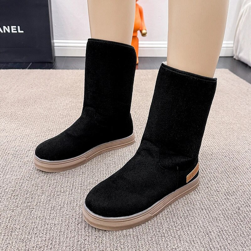 2023 Νέα γυναικεία παπούτσια Slip on γυναικείες μπότες Χειμερινές στρογγυλές μύτης Solid Flock βελούδινα ζεστά άνετα χαμηλοτάκουνα Mid Calf Snow Boots