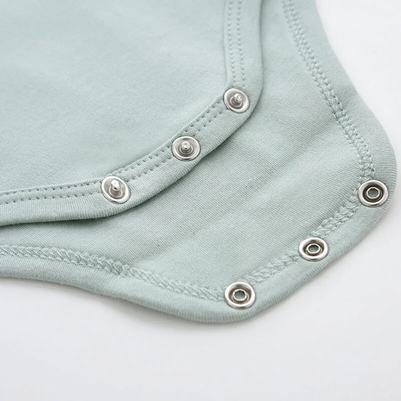 Vastsündinutele orgaanilisest puuvillast imikutele mõeldud klassikaline pitsapüksid, ühevärvilised pehmed lühikeste varrukatega kostüümid, suvine 13 värvi