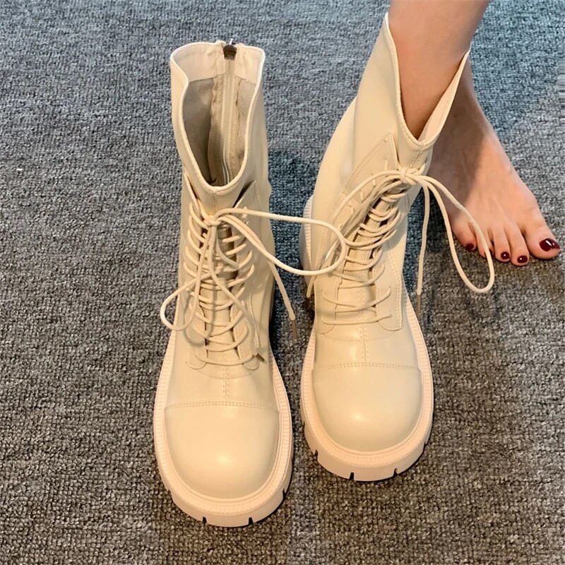 Naiste 2023. aasta talveks sääre keskosa saapad Moodsad paelad, paksu põhjaga ratsasaapad, disainitud tüdrukute platvormkingad