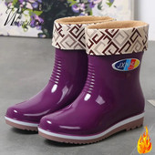 Winter Thicken Plus Velvet Rain Boots Γυναικείες PVC αδιάβροχες αντιολισθητικές μπότες εξωτερικής πλατφόρμας για τον αστράγαλο Ζεστό χαμηλό τακούνι Επαγγελματικό παπούτσι