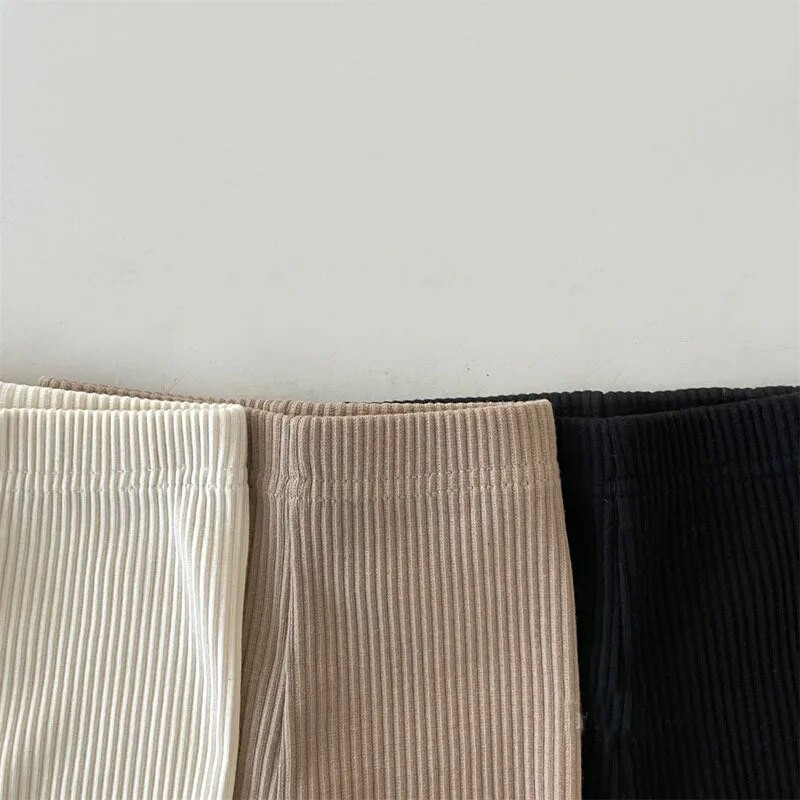 2022. aasta sügise beebipüksid, ühevärvilised elastsed vöökohad, soonikud, puuvillased säärised, pehmed mugavad pikad püksid, stiil, poisid, tüdrukud, riided