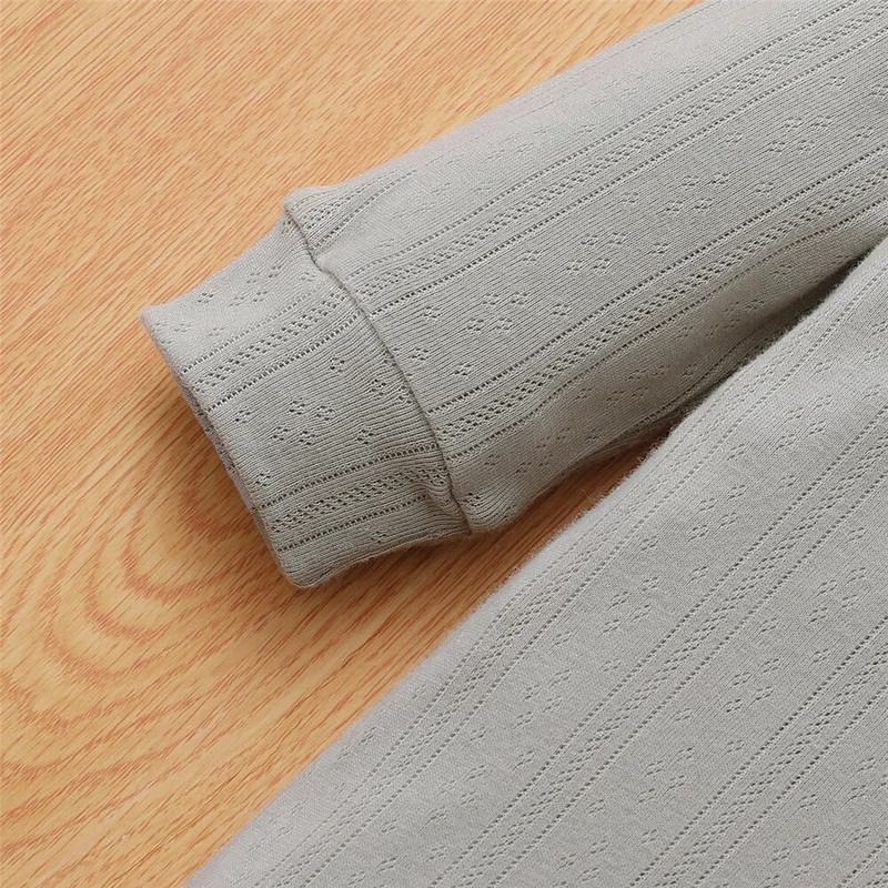 0-18M Kūdikio berniuko šliaužtinukai Vienspalviai rūbai ilgomis rankovėmis Body Boy Toddler Boy Kombinezonas Kostiumas Kūdikių žaidimo kostiumas Apranga Minkšta Pižama