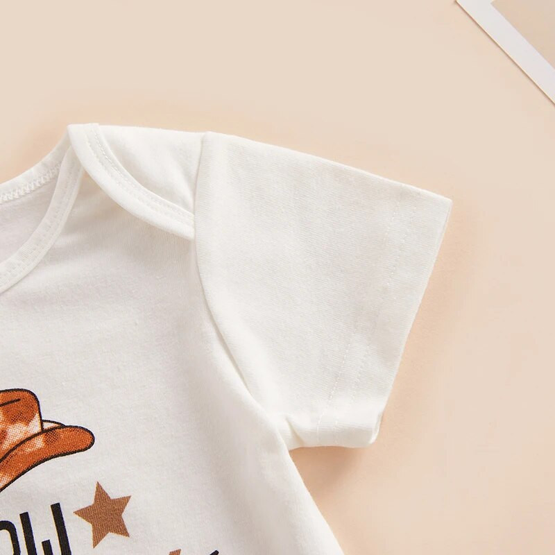 Βρεφικά αγόρια Καλοκαιρινά Ρούχα Κοστούμια Επιστολή στάμπα με κοντό μανίκι Crew Romper καουμπόικο καπέλο/μπότες τύπωμα μακρύ παντελόνι καπέλο 3 τεμ.