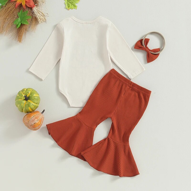 Bebeluși Fetițe Haine de Halloween Dovleac imprimeu cu litere Mâneci lungi Romper și pantaloni evazați cu nervuri Bentita 3 piese Ținute