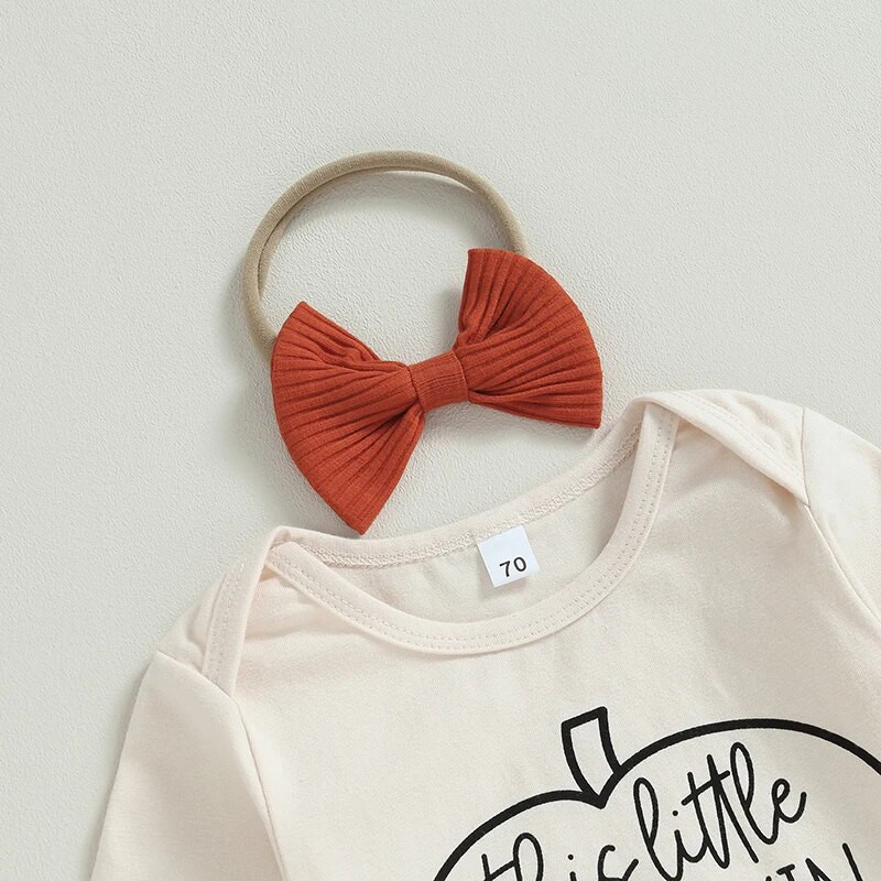 Bebeluși Fetițe Haine de Halloween Dovleac imprimeu cu litere Mâneci lungi Romper și pantaloni evazați cu nervuri Bentita 3 piese Ținute