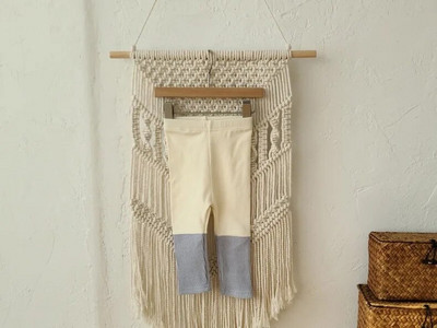 2023 Есен Нови бебешки модни момичета пачуърк клинове Детски тесни панталони Ежедневни панталони за момчета Детски памучни дрехи Детски панталони