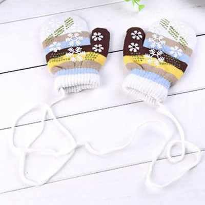 Бебешки ръкавици Есен Зима Детски топли ръкавици Бебешки момчета Момичета Меки детски ръкавици Снежинка Ивица Бебешки аксесоари за деца