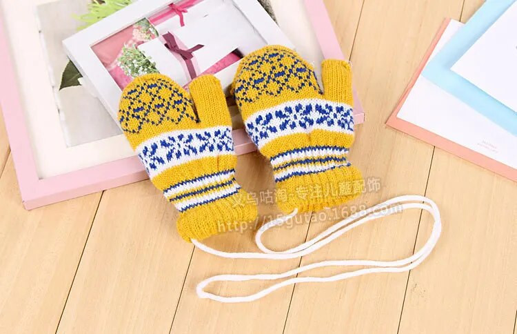 Подарък, есен зима на открито топли жени мъже деца сензорни плетени ръкавици с половин / пълен пръст детски ръкавици 1 чифт=2 бр GW51