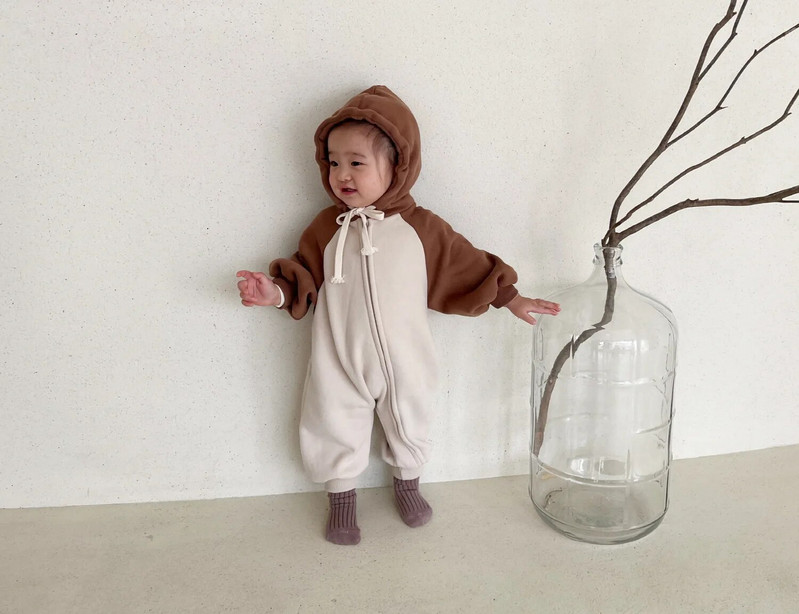 4486D Korejski kombinezon za novorođenčad 2023. Jednodijelna odjeća za dječake s kapuljačom od čistog pamuka za proljeće i jesen Ležerna odjeća za penjanje